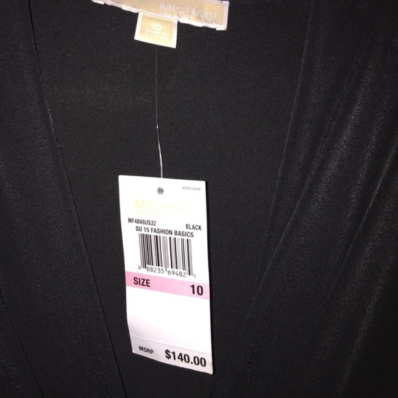 Elegant dress - Picture 2 of 3